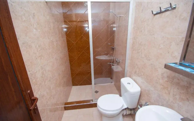 Hotel Elegant 2