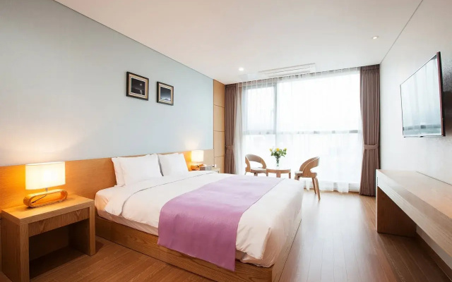 You us Hotel