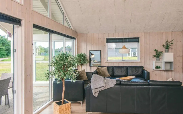 5 Star Holiday Home in Blavand