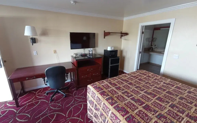 Dynasty Suites Santa Fe Springs