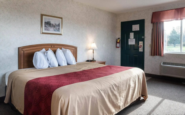 Red Carpet Inn Suites Cananda