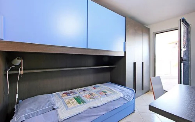 Les allees du Cap 32439