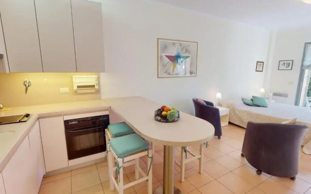 Studio Menton, 1 pièce, 2 personnes - FR-1-196-283