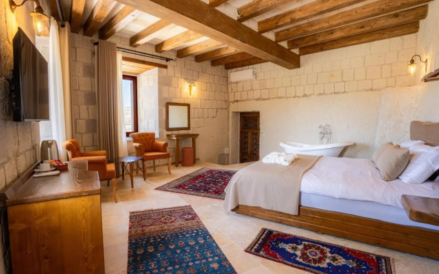 Tulip Cave Suites