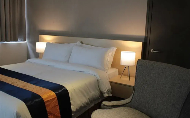 Pacific Express Hotel