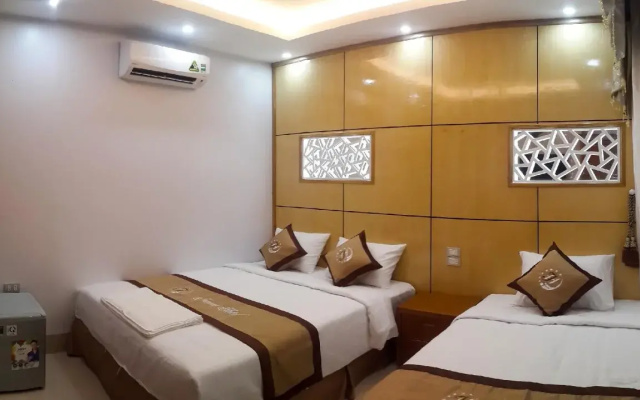 Jeanne Hotel