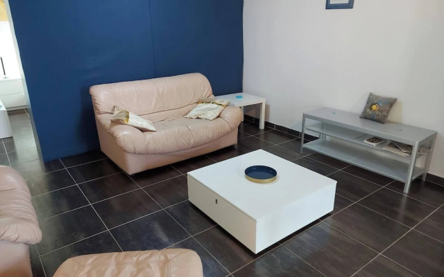 Lovely Luxury Apartement With Private Entrance in Luxembourg