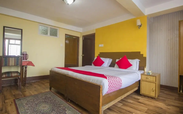 OYO 22431 Pradhan Residency