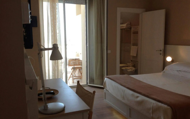 Hotel Bristol