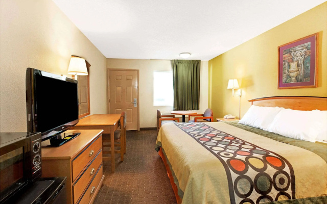 Super 8 By Wyndham Charlotte Downtown Area