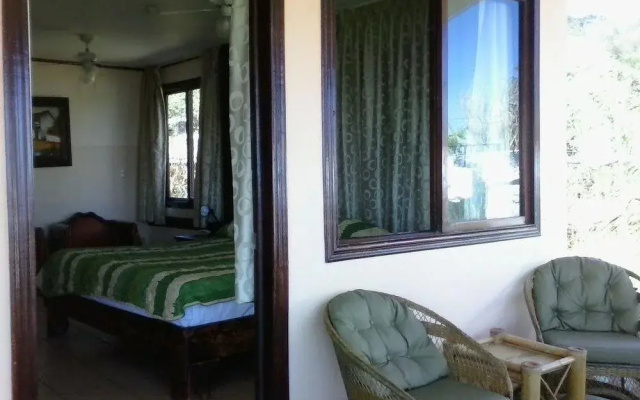 Paradise Inn