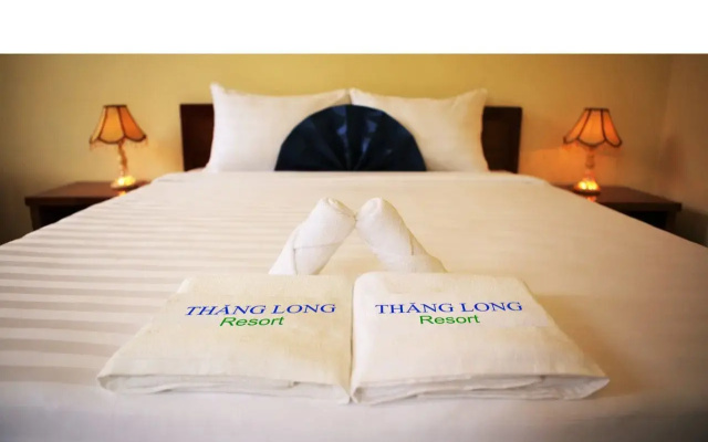Thang Long Resort