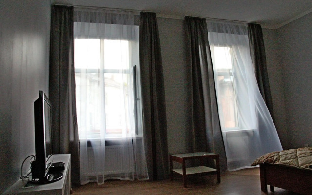 Apartment On Shpytalna 8