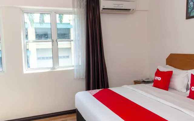 OYO 89945 Marine Bay Hotel