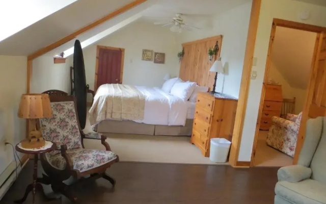 Farmhouse Inn B&B