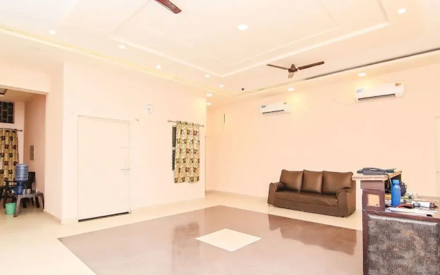OYO 15177 Hotel HKJ Sanskriti