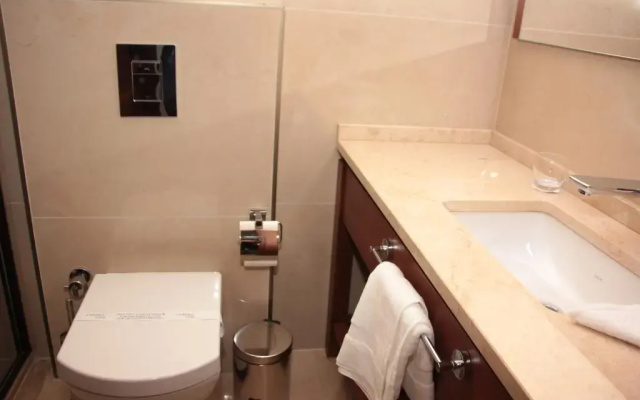Carissa Otel