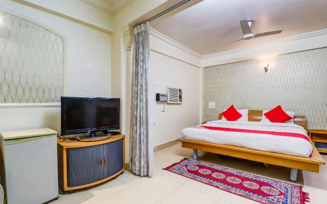 OYO 39911 Hotel Mangalam