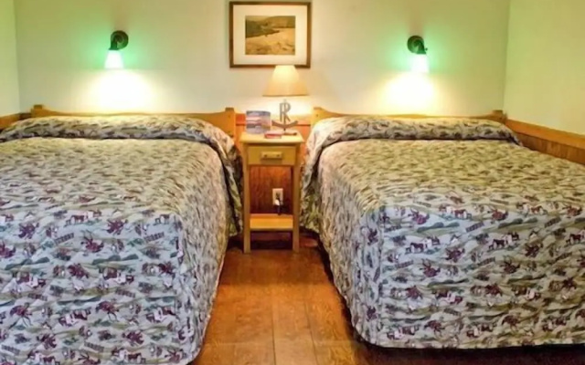 Roosevelt Lodge & Cabins - Inside the Park