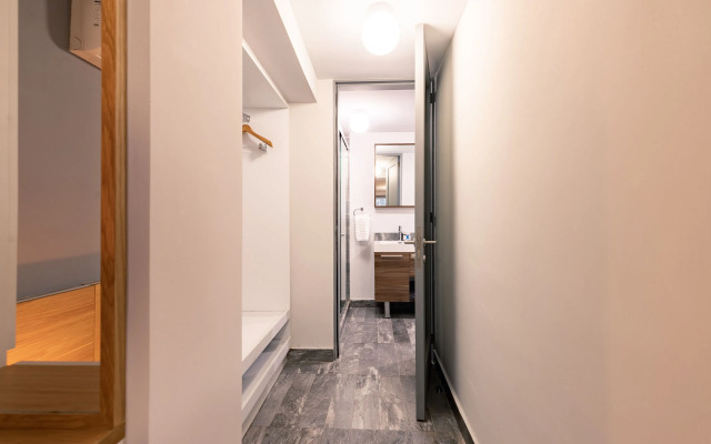 Casai Gorgeous 2 BR Apt With Rooftop