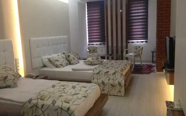 Senler Hotel