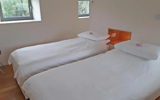 Kinvara Suites 2
