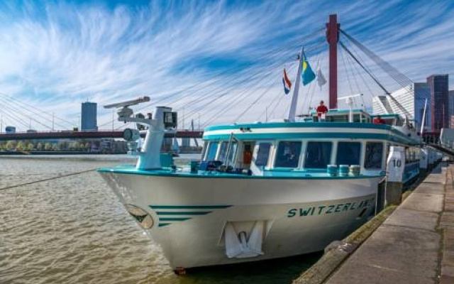 Regis Hotelschiff Düsseldorf 3*