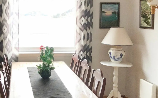 6 Person Holiday Home in Selje