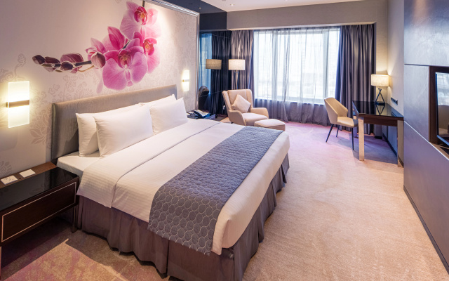 Grand Emperor Hotel