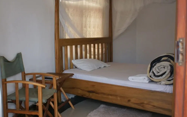 Makeseni Lodge