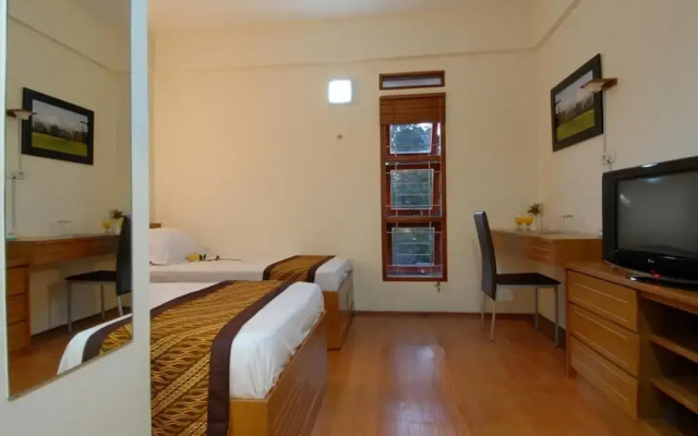 Rumah Tawa Hotel