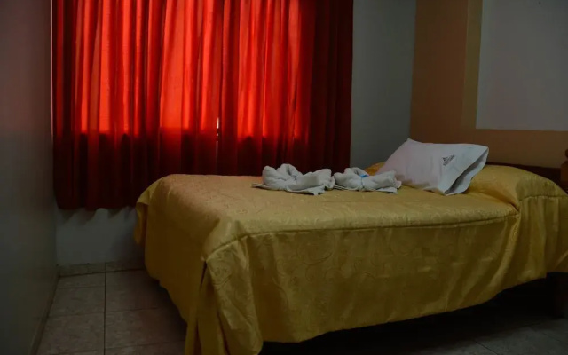 Hotel Jorge Chavez