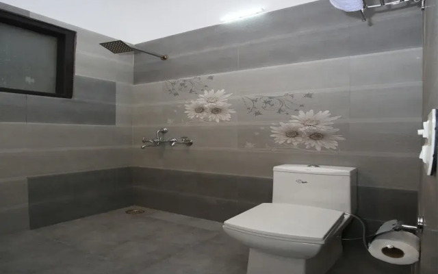OYO 9940 Shashank Villa