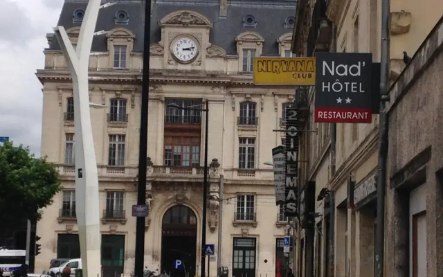 hotelImage