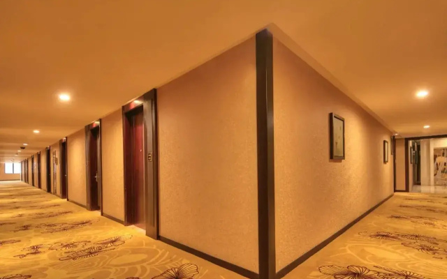 New Century Manju Hotel @SNIEC