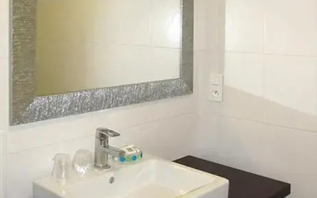 Hotel Arocena