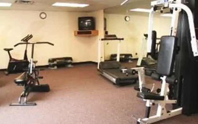 Hawthorn Suites
