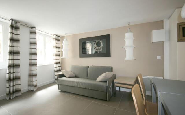 Отель Bridgestreet Champs-Elysees Apartments Франция, Париж - 1 отзыв об отеле, цены и фото номеров - забронировать отель Bridgestreet Champs-Elysees Apartments онлайн комната для гостей