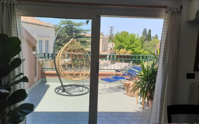 Bright and panoramic apartment in Aci center
