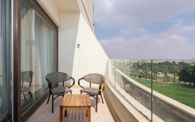 Mirage Residence 2Bedroom's at Golf View