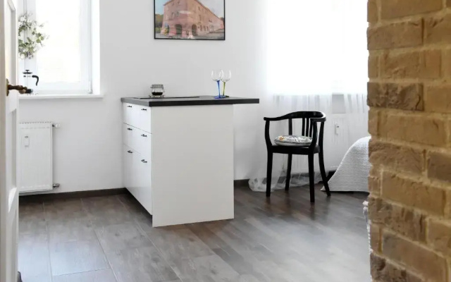 Old Town Studio Apartment