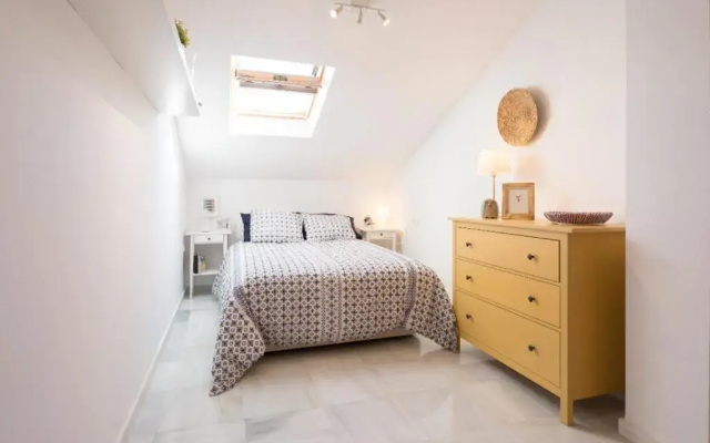 Hygge Apartment Center Near to the beach Free Parking 2R