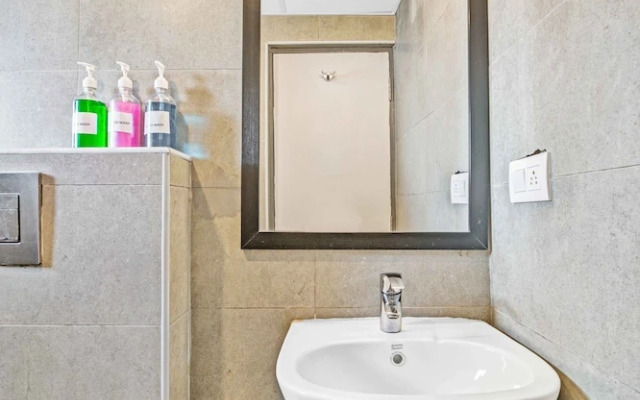 UPAR Hotels Uthandi ECR