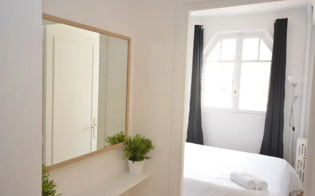 Residence Paris Maillot
