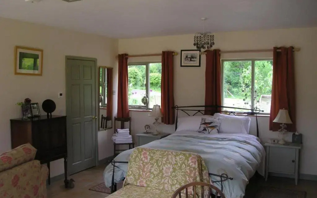 Myrtleberry Studio