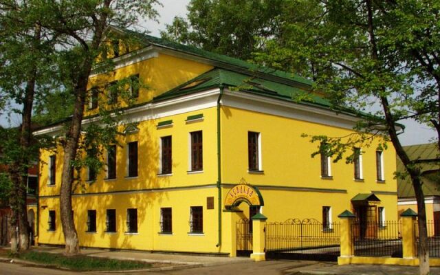 Гостиница Усадьба Плешанова в Ростове Великом - забронировать гостиницу Усадьба Плешанова, цены и фото номеров Ростов Великий вид на фасад