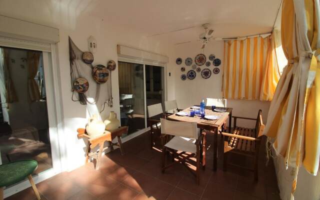 Отель Apartamento 3329 - Royal Marine I Испания, Курорт Росес - отзывы, цены и фото номеров - забронировать отель Apartamento 3329 - Royal Marine I онлайн