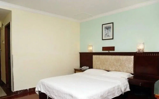 Oneway Hotel