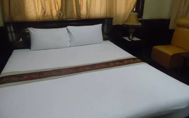 Somchit Chaleunxay Hotel