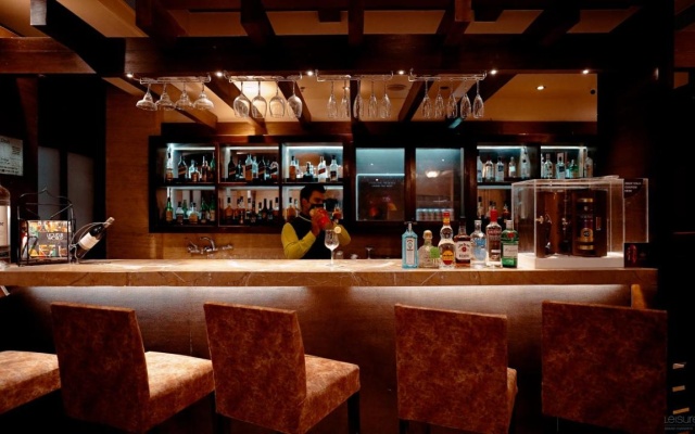 Leisure Inn Grand Chanakya